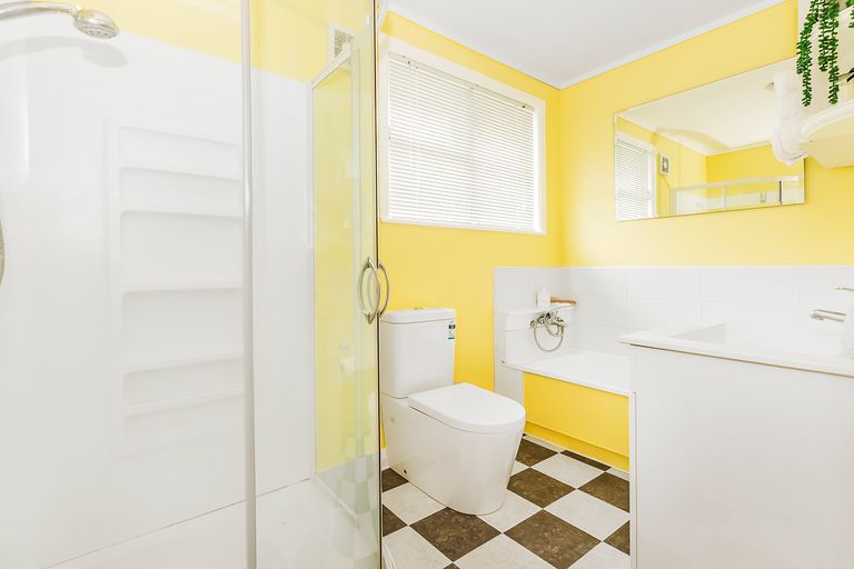 Photo of property in 12 Stephen Street, Johnsonville, Wellington, 6037