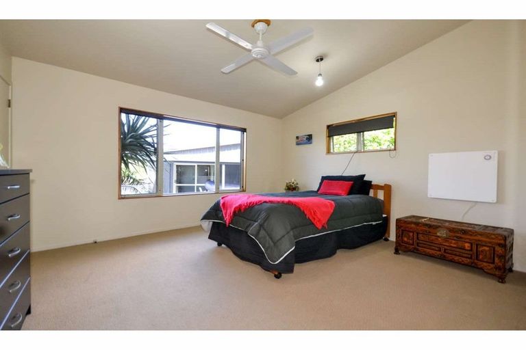 Photo of property in 240 Wharau Road, Kerikeri, 0293