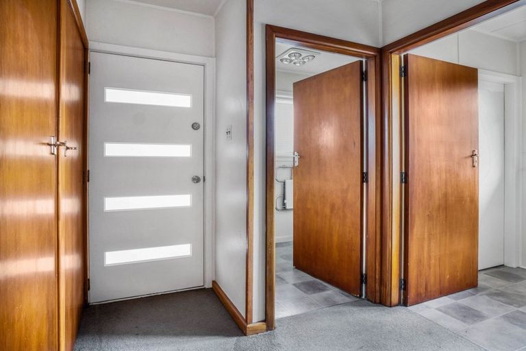 Photo of property in 108 Blenheim Road, Riccarton, Christchurch, 8041