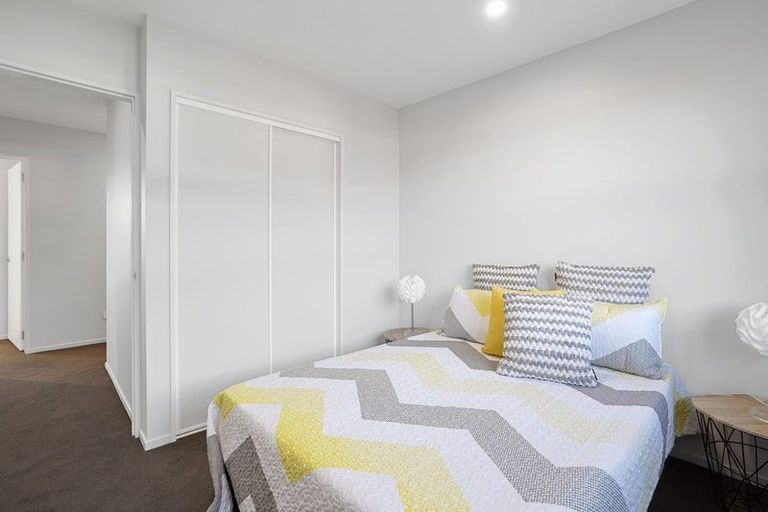 Photo of property in 13 Salkeld Place, Woodend, 7610