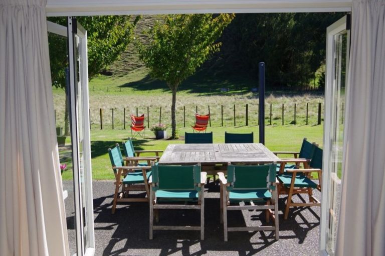 Photo of property in 36 Hurunui Lane, Kinloch, Taupo, 3377