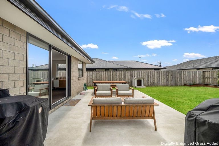 Photo of property in 6 Te Kanawa Lane, Rolleston, 7615