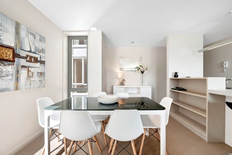 Photo of property in Republic2, 5b/11 Tennyson Street, Te Aro, Wellington, 6011