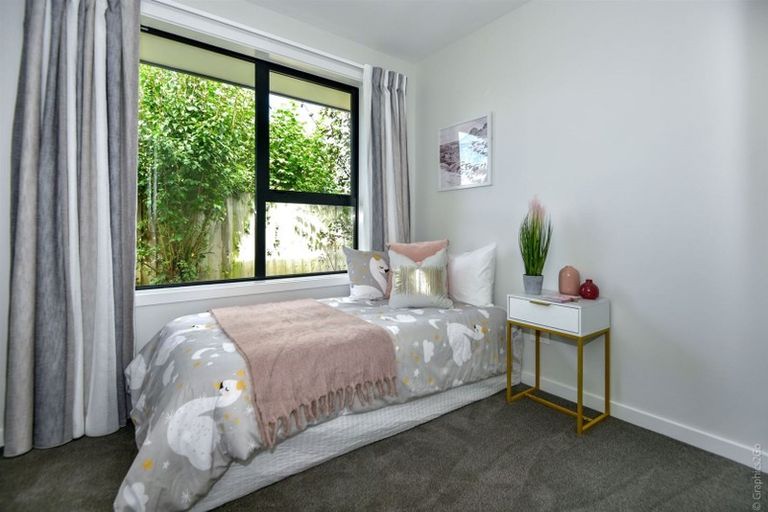 Photo of property in 2/49 Shannon Place, Belfast, Christchurch, 8051