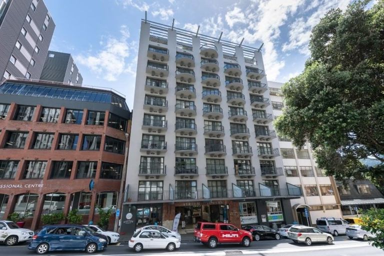 Photo of property in Atrium Towers, 154 The Terrace, Wellington Central, Wellington, 6011