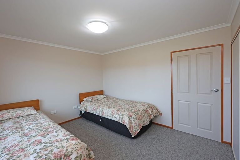 Photo of property in 27 Hannah Place, Holmes Hill, Oamaru, 9401