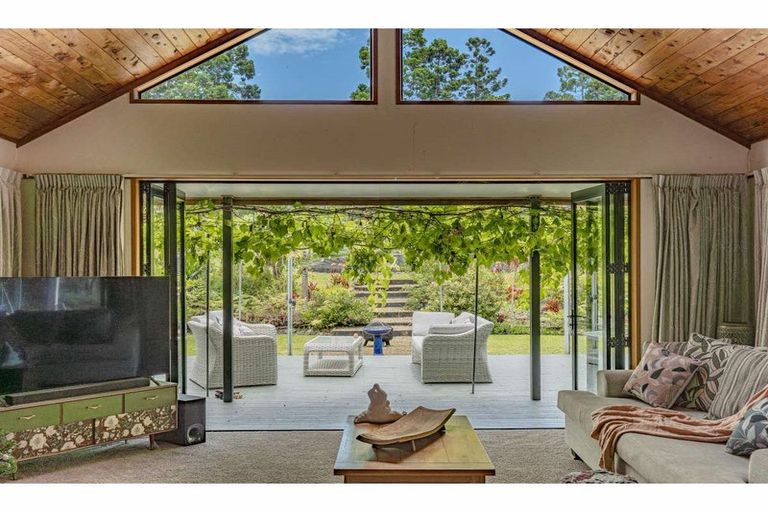 Photo of property in 34 Doonside Road, Kerikeri, 0294