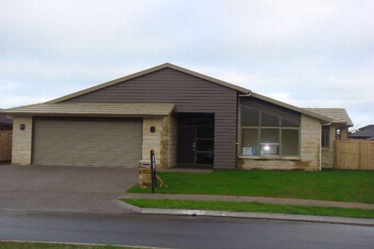 Photo of property in 21 Telford Way, Raumati Beach, Paraparaumu, 5032