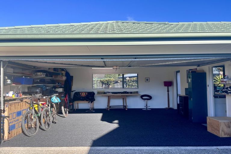 Photo of property in 17 Kingsford Drive, Stoke, Nelson, 7011
