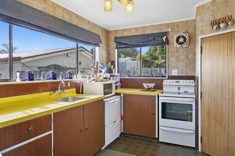 Photo of property in 15 Glengarry Place, Hilltop, Taupo, 3330