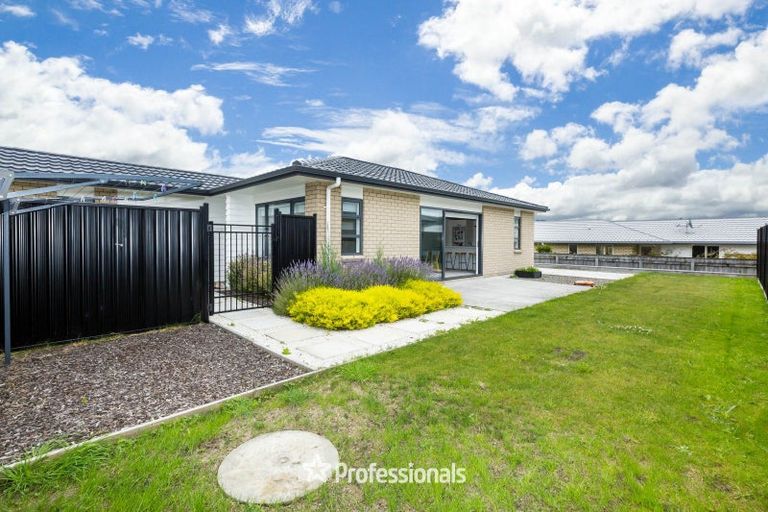 Photo of property in 36 Filmer Crescent, Wallaceville, Upper Hutt, 5018