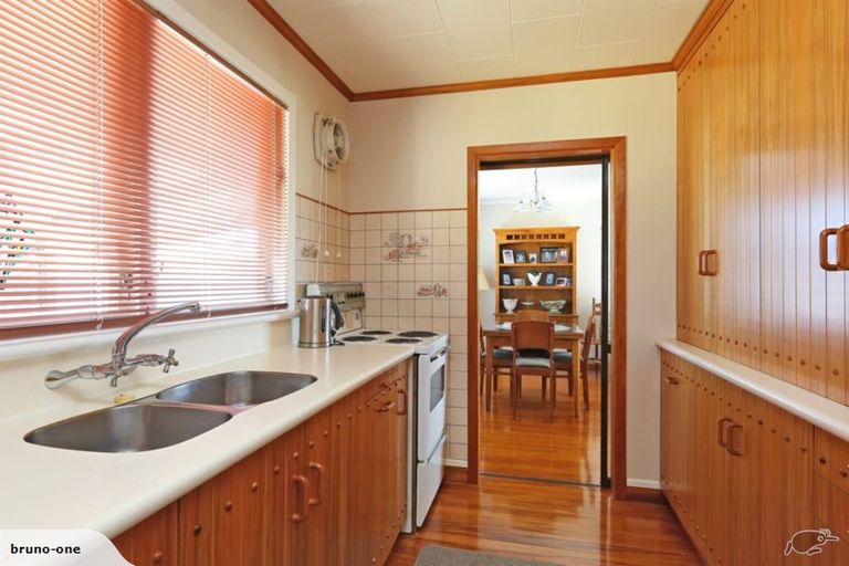 Photo of property in 72 Alexander Avenue, Onekawa, Napier, 4110