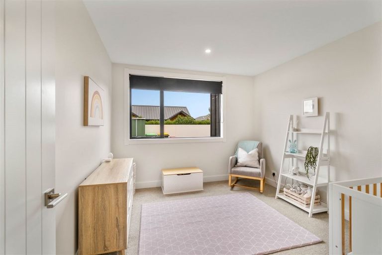 Photo of property in 2 Wallace Crescent, Prebbleton, 7604