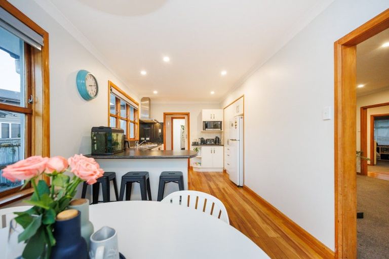 Photo of property in 46 Churchill Avenue, Hokowhitu, Palmerston North, 4410