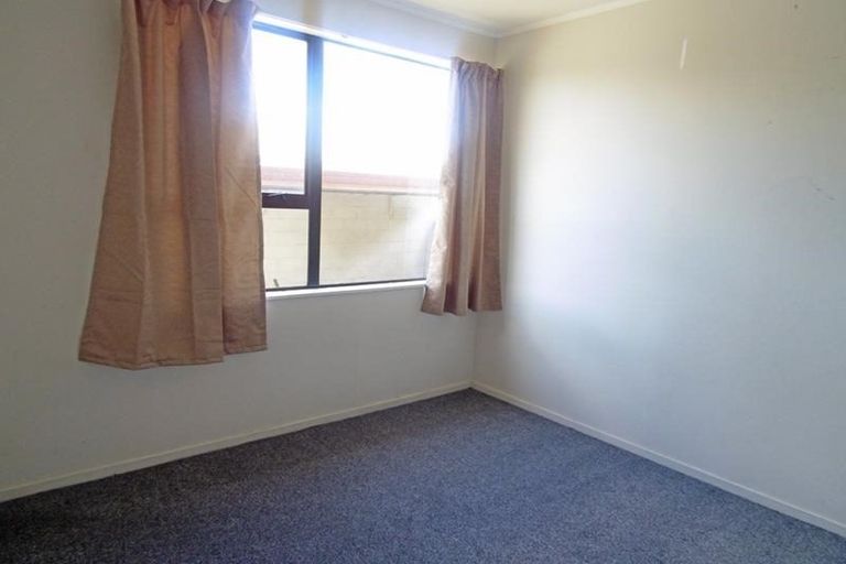 Photo of property in 1/14 Penion Drive, Flat Bush, Auckland, 2023