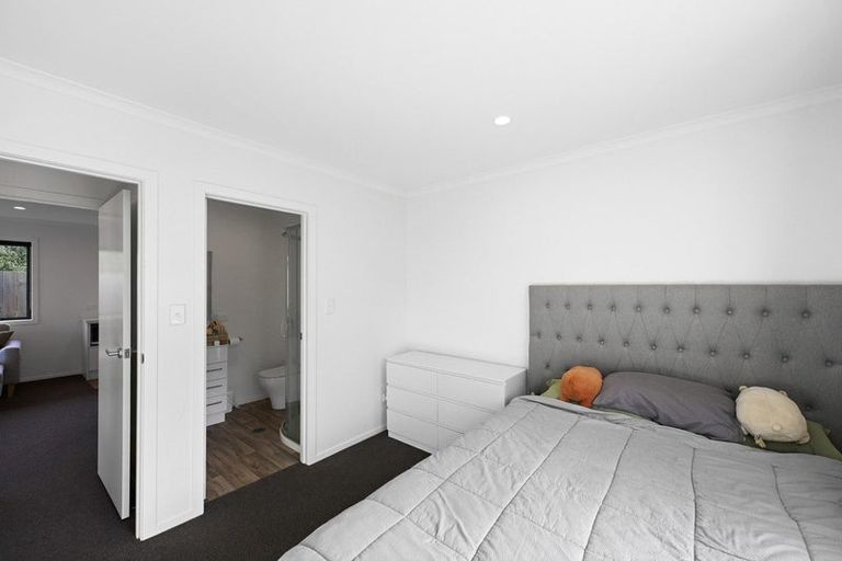 Photo of property in 2/72 Marshall Street, Fairfield, Hamilton, 3214