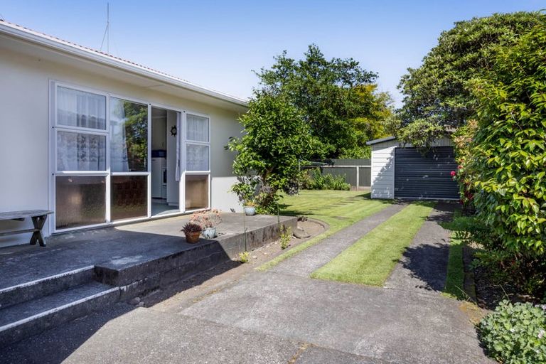Photo of property in 7 Caplen Street, Hawera, 4610