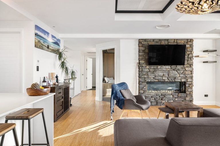 Photo of property in 10 Hawkshead Way, Westmorland, Christchurch, 8025