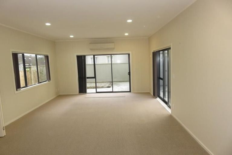 Photo of property in 16b Sim Street, Johnsonville, Wellington, 6037