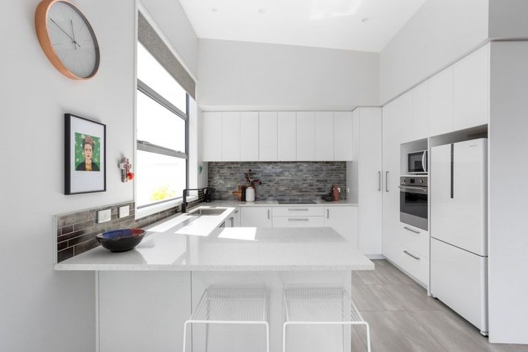 Photo of property in 14 Hugo Way, Papamoa Beach, Papamoa, 3118