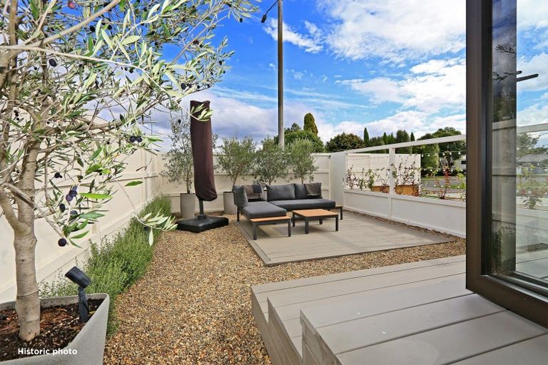 Photo of property in 500 Fenwick Street, Mayfair, Hastings, 4122