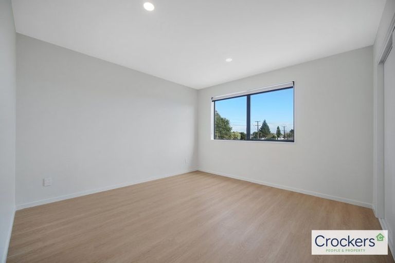 Photo of property in 83c Russell Road, Manurewa, Auckland, 2102