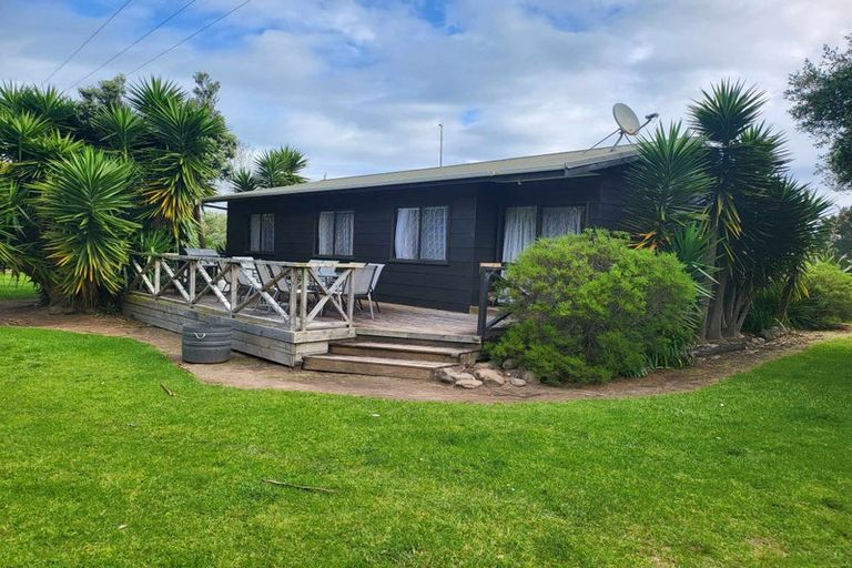 Photo of property in 63 Kai Iwi Lakes Road, Omamari, Dargaville, 0373