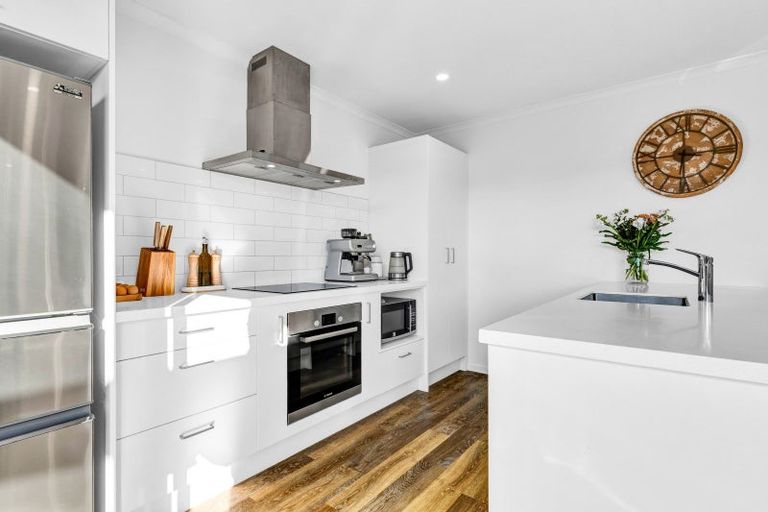 Photo of property in 17 Jersey Place, Bell Block, New Plymouth, 4312