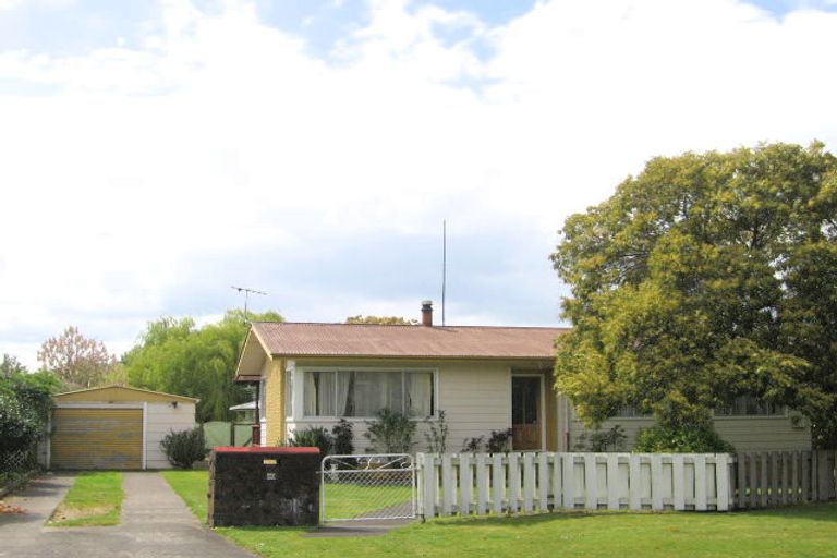 Photo of property in 40 Collie Drive, Pukehangi, Rotorua, 3015