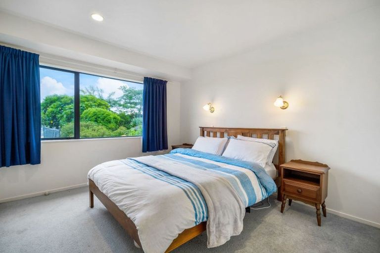 Photo of property in 239 Burtt Road, Paerata, Drury, 2578