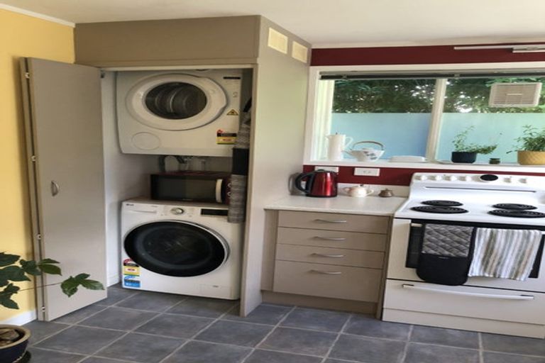 Photo of property in 12 Cheshire Street, Wilton, Wellington, 6012