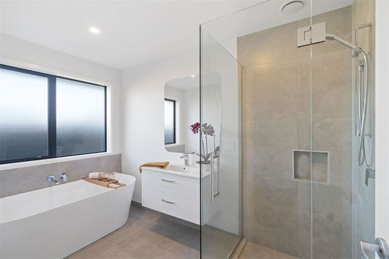 Photo of property in 21 Huntaway Lane, Dunsandel, 7682