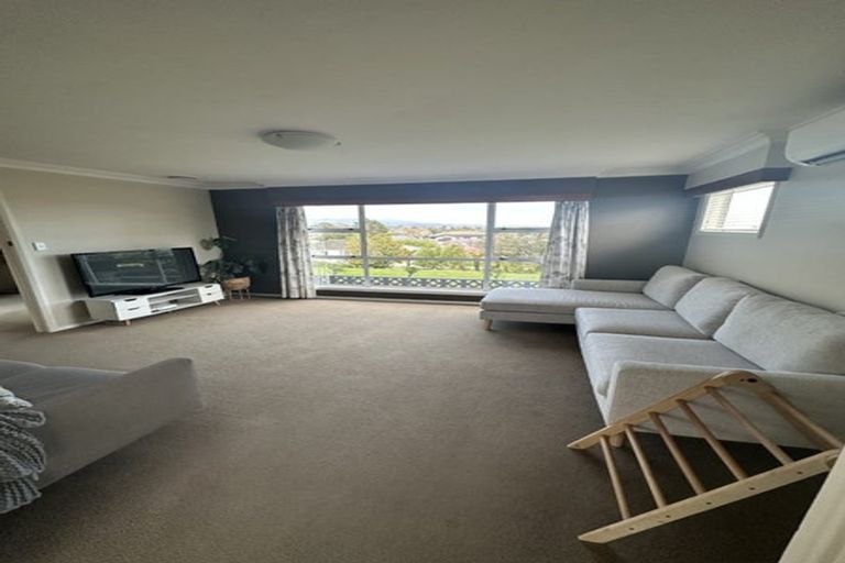 Photo of property in 30 Read Street, Levin, 5510