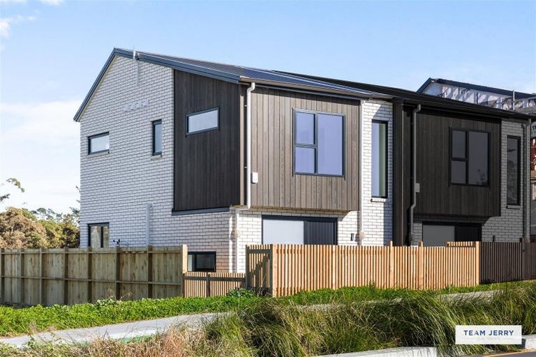 Photo of property in 162 Kerepi Street, Westgate, 0814