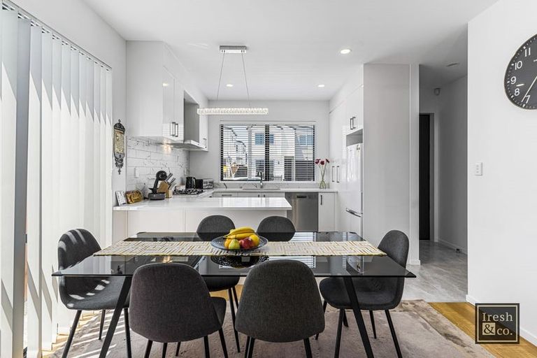 Photo of property in 39 Tumu Road, Papakura, 2110