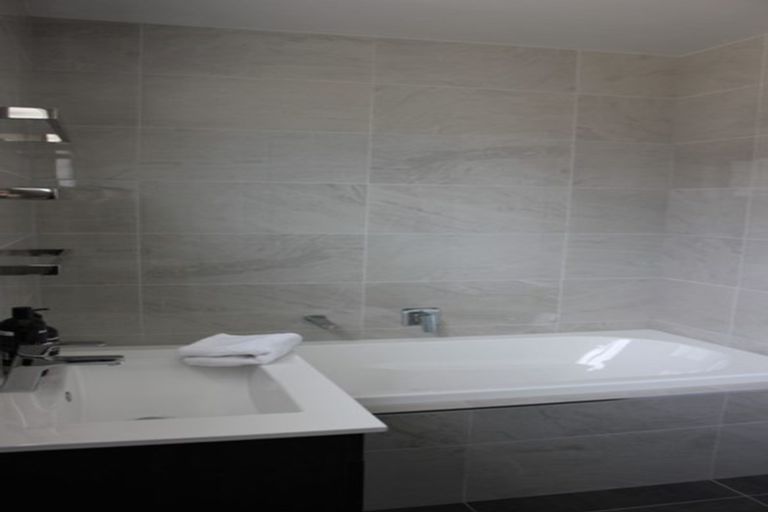 Photo of property in 16 Myland Drive, Hobsonville, Auckland, 0616