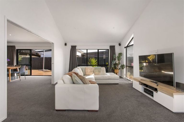 Photo of property in 19 Glenturret Drive, Casebrook, Christchurch, 8051