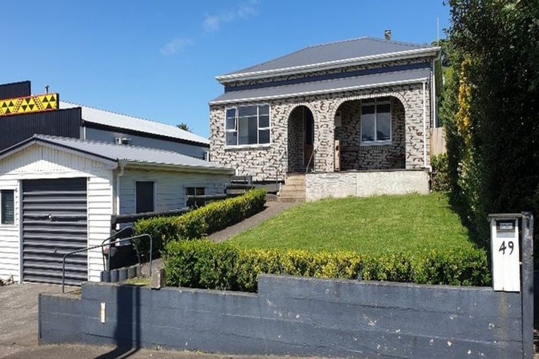 Photo of property in 49 Bedford Street, Patea, 4520