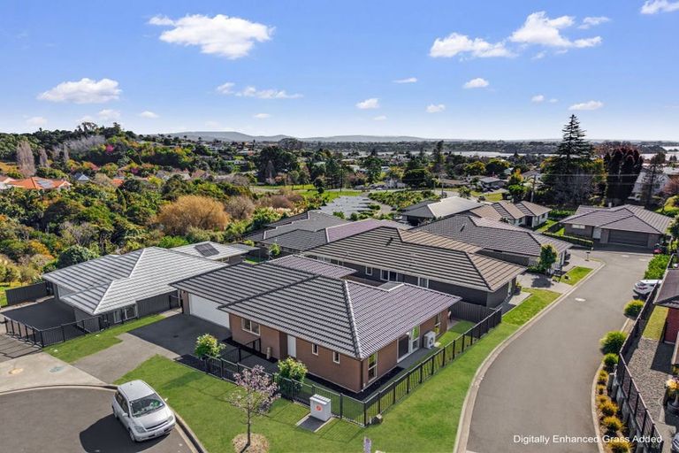 Photo of property in 18 Watene Way, Welcome Bay, Tauranga, 3112