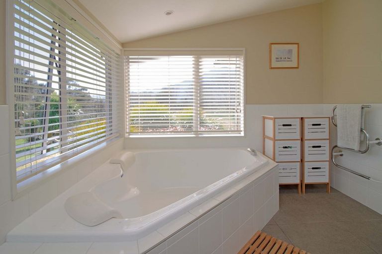 Photo of property in 56 Gordon Avenue, Te Aroha, 3392