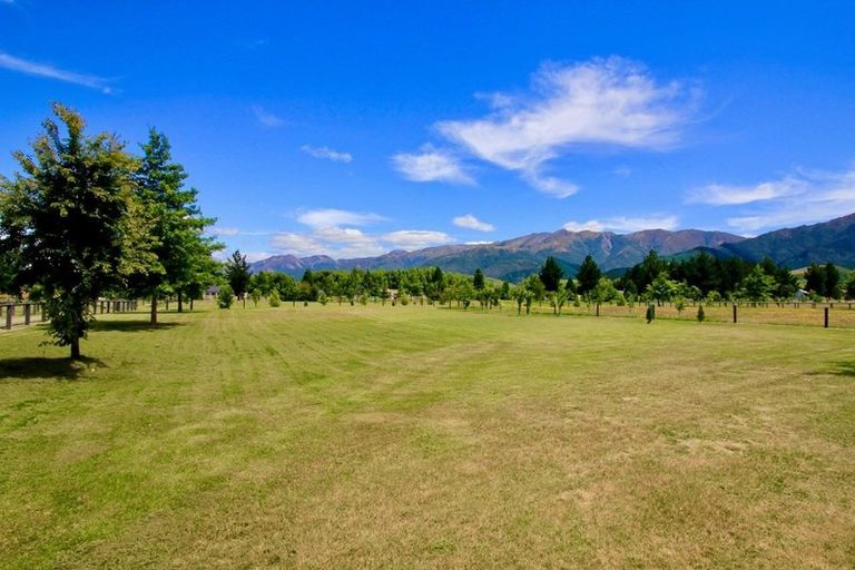 Photo of property in 50 Lochiel Drive, Hanmer Springs, 7334