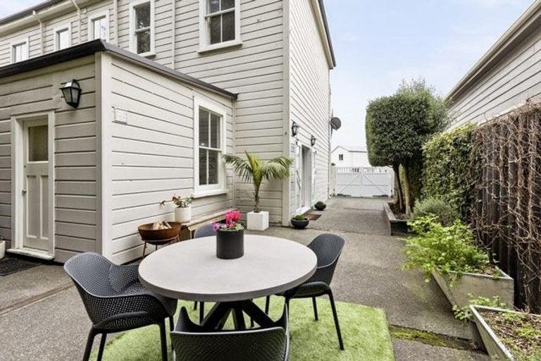 Photo of property in 8 Battery Road, Ahuriri, Napier, 4110