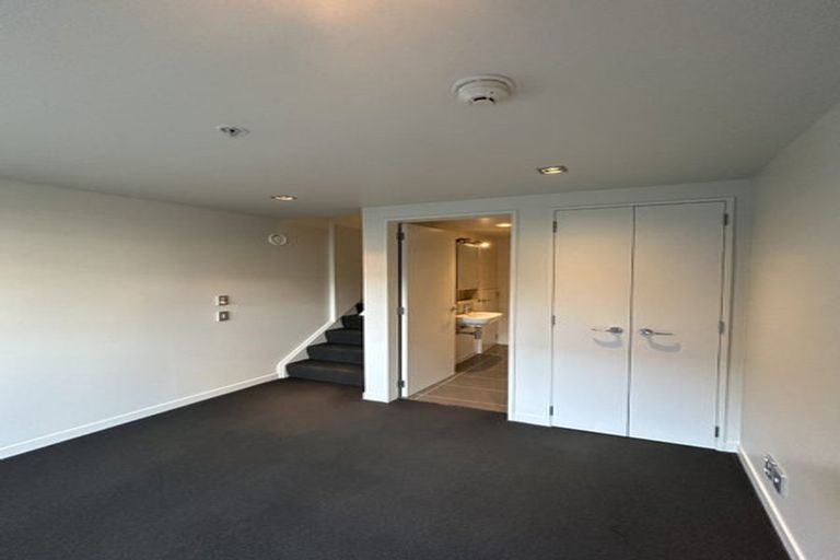 Photo of property in Monument Apartments, 2h/245 Wakefield Street, Te Aro, Wellington, 6011
