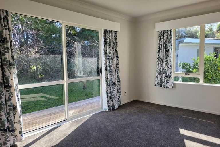 Photo of property in 109 Brandon Street, Featherston, 5710