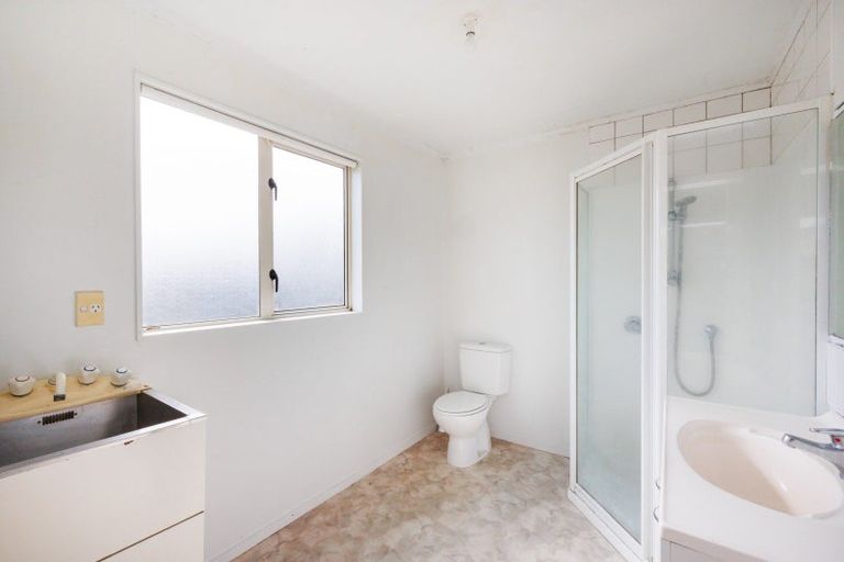 Photo of property in 30 Pembroke Street, Highbury, Palmerston North, 4412