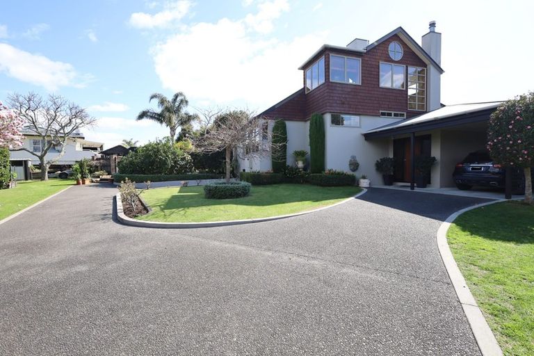 Photo of property in 30 Karaka Road, Otumoetai, Tauranga, 3110