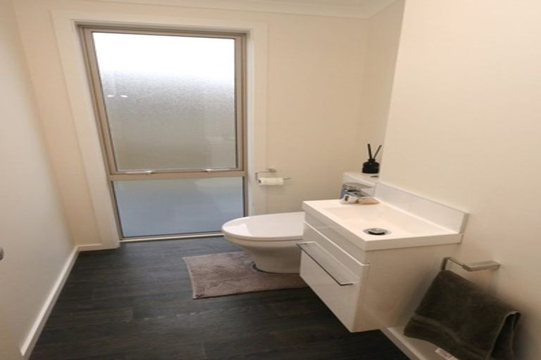 Photo of property in 8 Whiteoak Grove, Tinwald, Ashburton, 7700