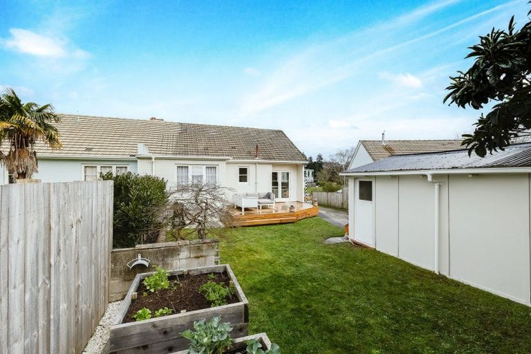 Photo of property in 2 Plunket Terrace, Hamilton East, Hamilton, 3216