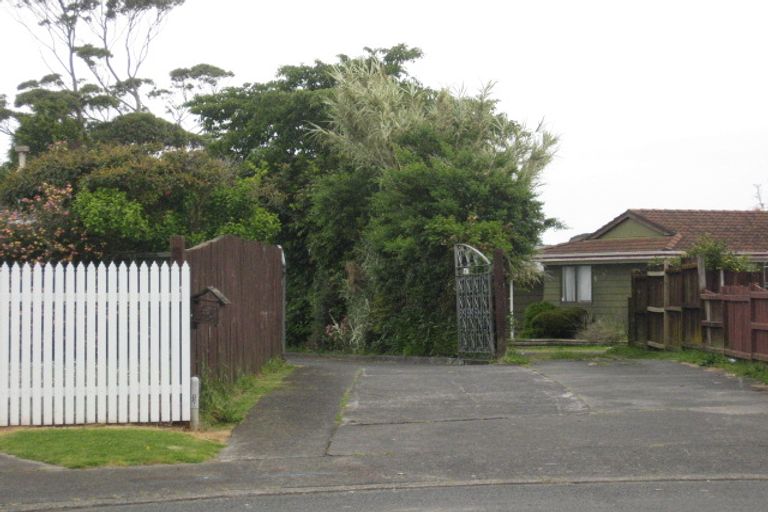 Photo of property in 13 Kern Place, Manurewa, Auckland, 2102