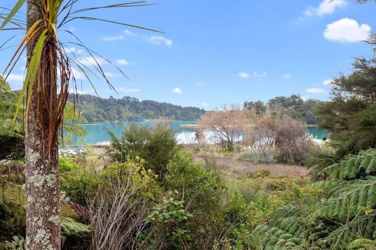 Photo of property in 295 Ruatuna Road, Waiotahe, Opotiki, 3198